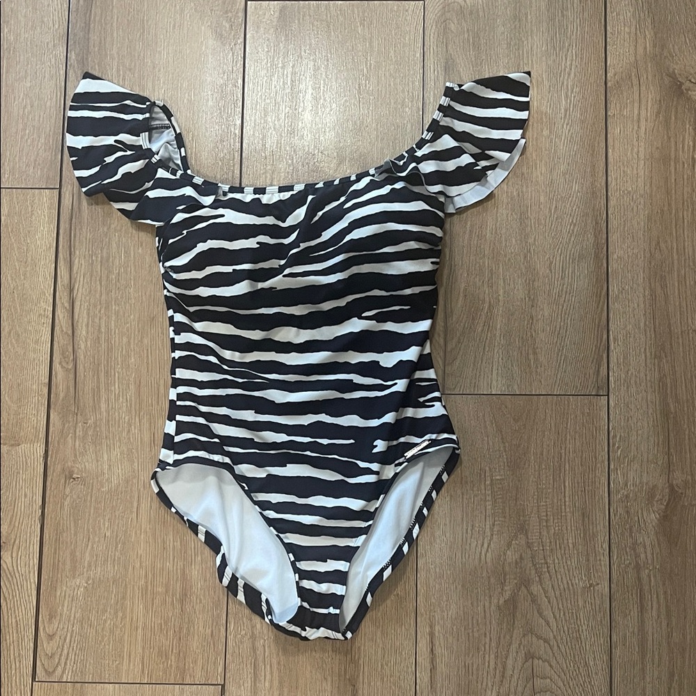 Vince Camuto Black and White Zebra Print Swimsuit
